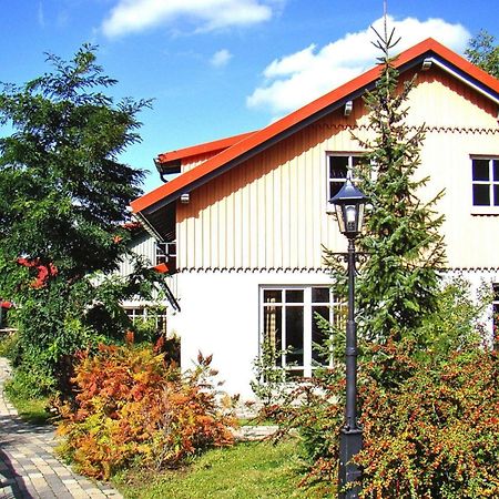 Holiday Home In Wernigerode With A Shared Pool Buitenkant foto
