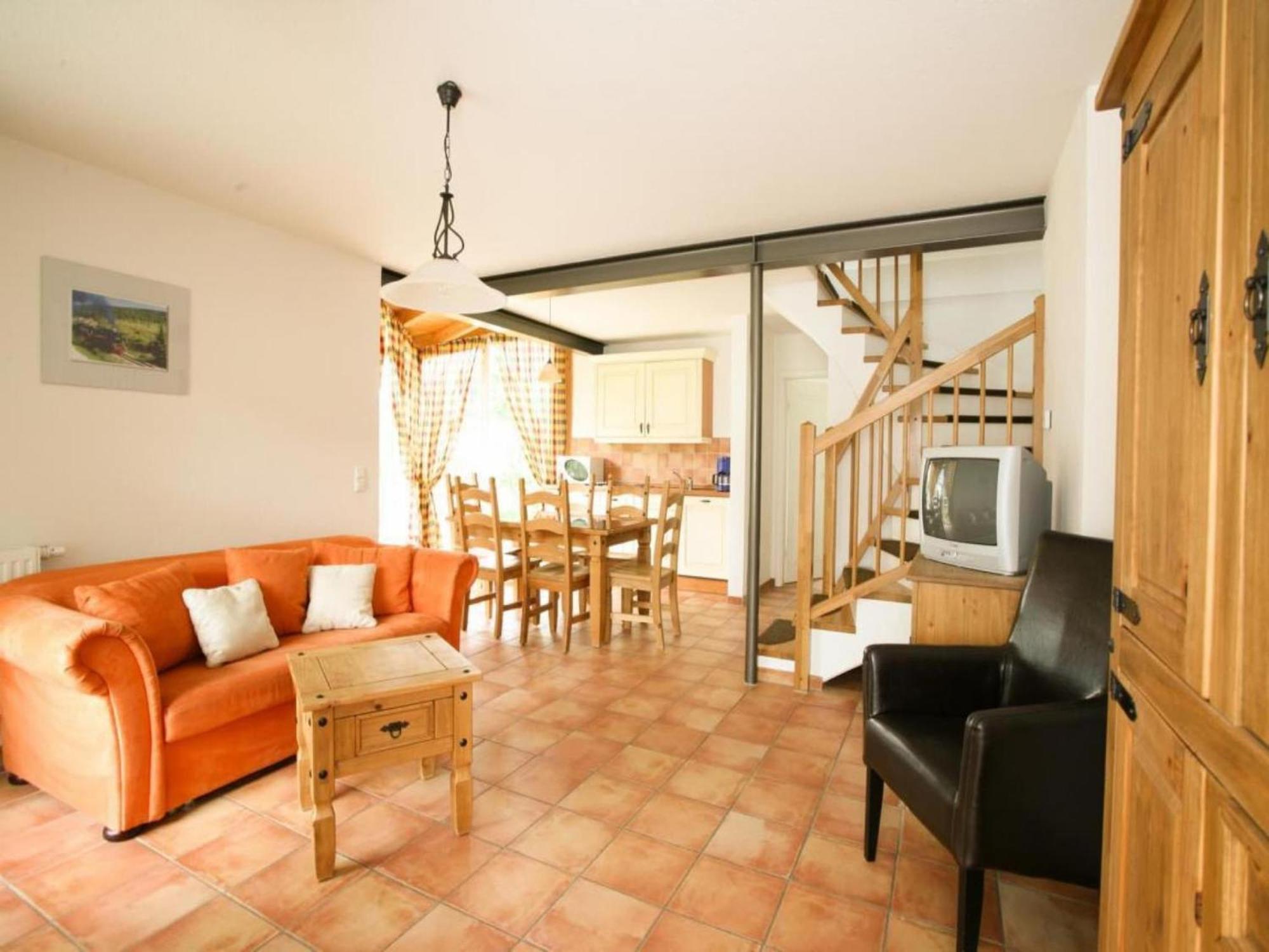 Holiday Home In Wernigerode With A Shared Pool Buitenkant foto
