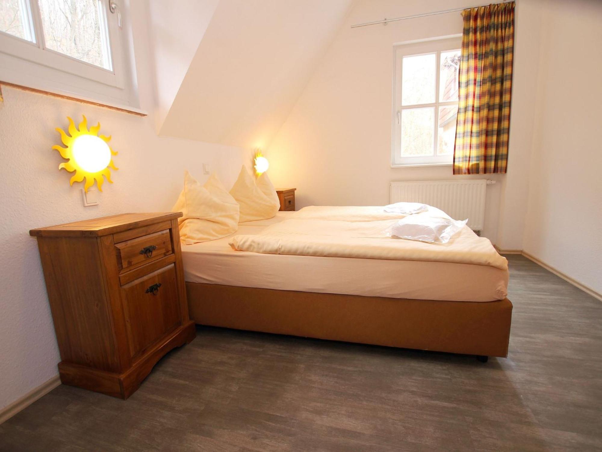 Holiday Home In Wernigerode With A Shared Pool Buitenkant foto