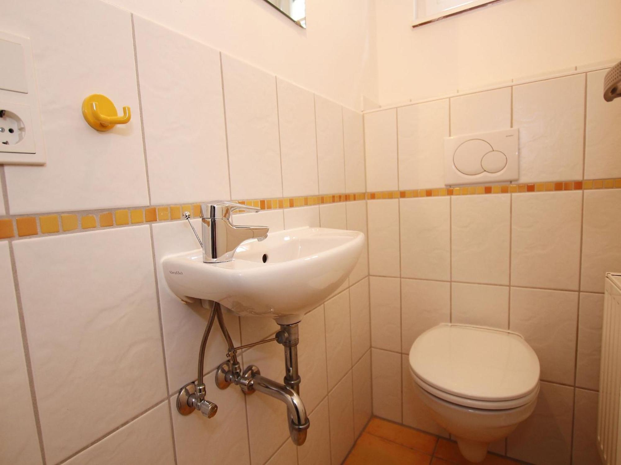 Holiday Home In Wernigerode With A Shared Pool Buitenkant foto